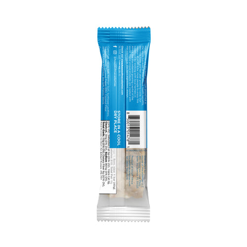 Coconut white chocolate macadamia snack bar by House of Macadamias, made with macadamias as the first ingredient. Plant based, no seed oils, 100% natural healthy snack bar rich in antioxidants and healthy fats.