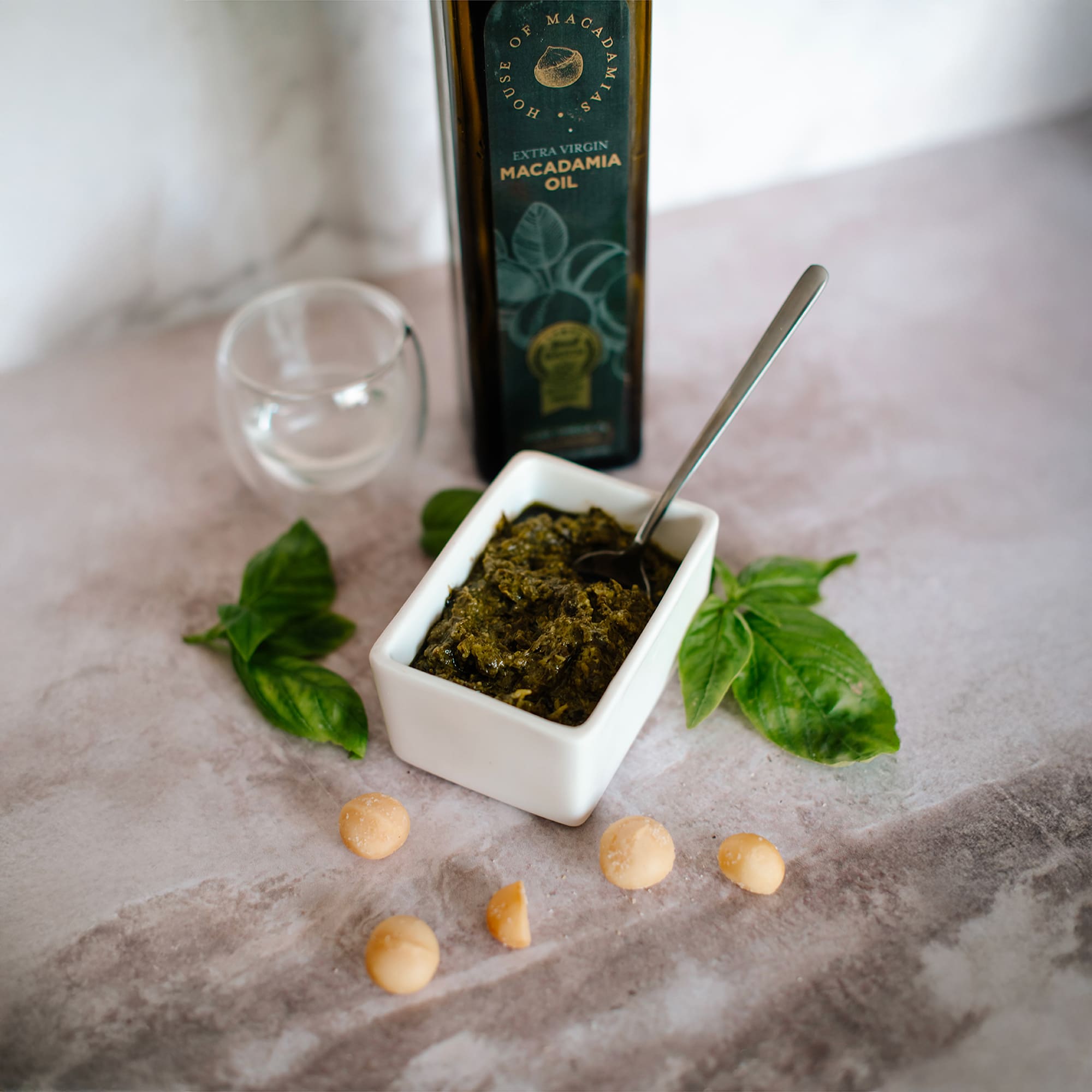 House of Macadamias Extra Virgin Macadamia Nut Oil — cold-pressed and seed-oil-free, with a high smoke point and low rancidity risk. Rich in healthy monounsaturated fats, it’s the No.1 source of good fats for cooking, baking, and drizzling.
